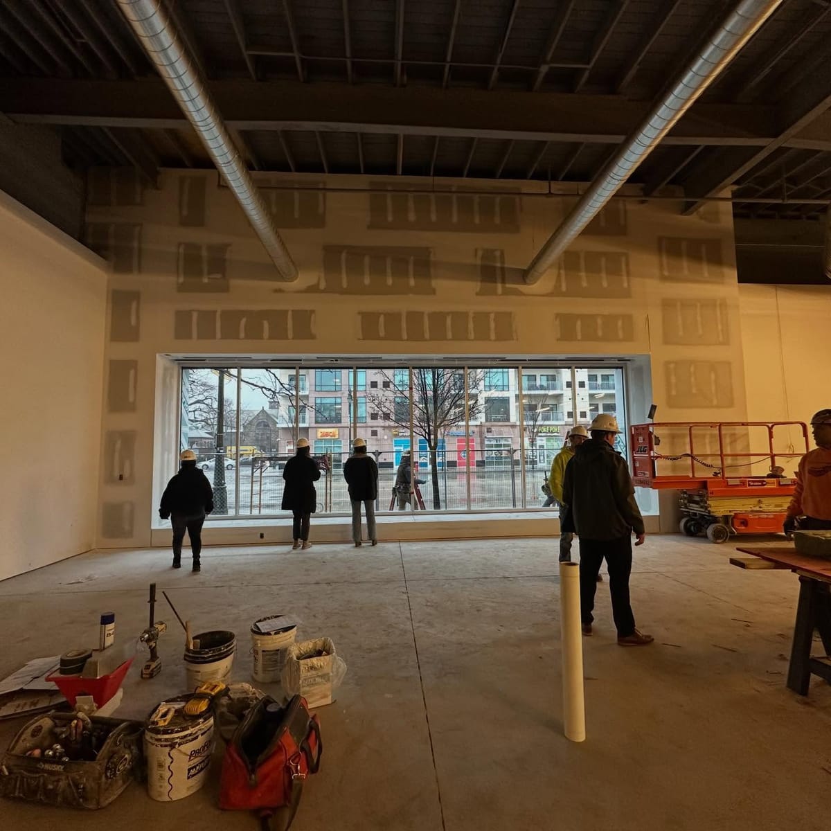 Featured image for the PODCAST: Michigan Grows; Amazon Fresh Fizzles; MOCAD Reopening Soon podcast.